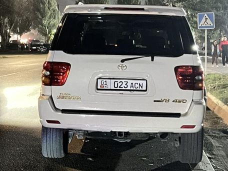 Toyota Sequoia, 2004 — сүрөт 6