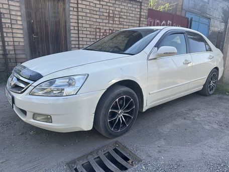 Honda Inspire, 2003 — 照片 1