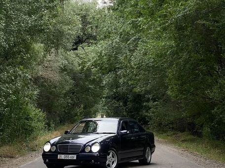 Mercedes-Benz E-Class, 2000 — photo 3