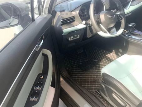 Geely Emgrand, 2022 — 照片 5
