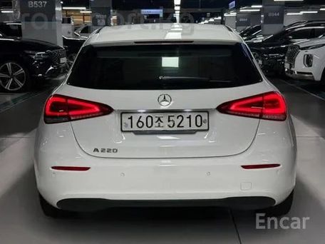 Mercedes-Benz A-Класс, 2020 — 照片 3
