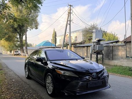 Toyota Camry, 2020 — 照片 8