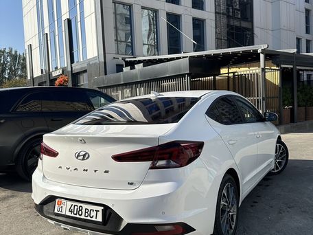 Hyundai Avante, 2020 — 照片 3
