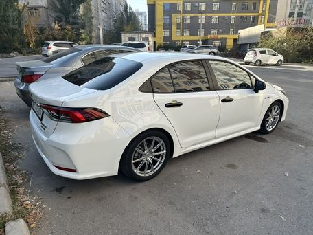 Toyota Corolla, 2023 — photo 3