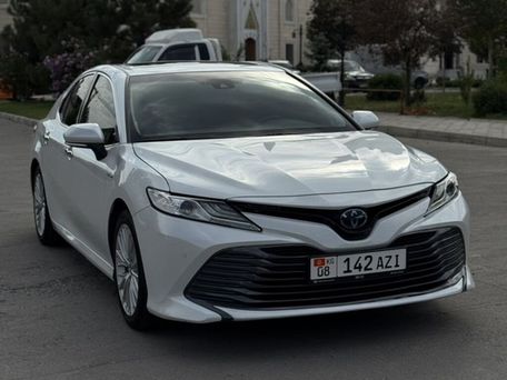 Toyota Camry, 2019 — фото 2