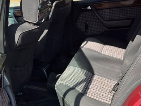 Mercedes-Benz W124, 1994 — photo 14