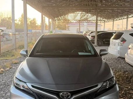 Toyota Camry, 2018