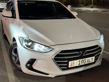 Hyundai Avante, 2016 — 照片 1