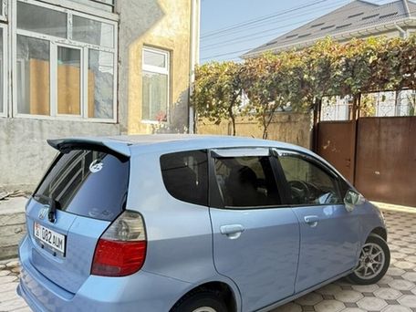 Honda Fit, 2002 — photo 3