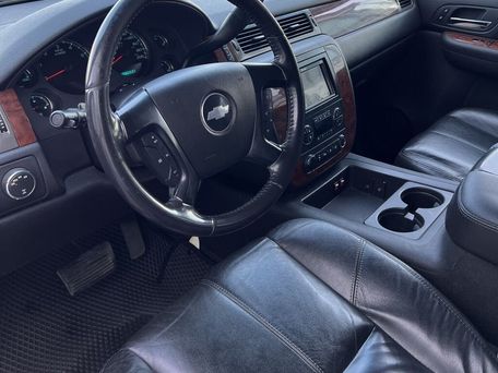Chevrolet Suburban, 2008 — сүрөт 7