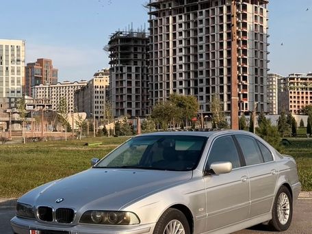 BMW 5 серии, 2002 — 照片 2