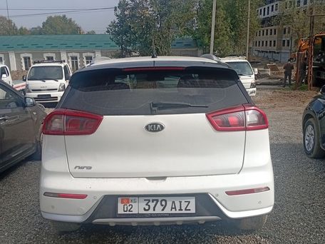 Kia Niro, 2018 — photo 4
