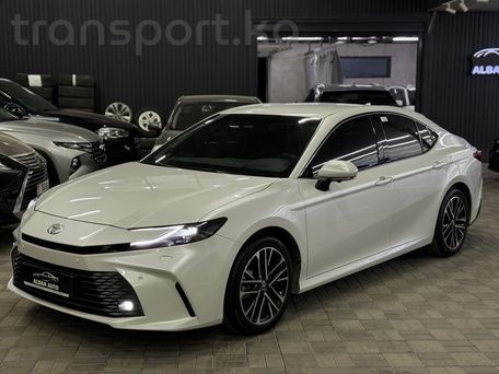 Toyota Camry, 2025 — фото 1