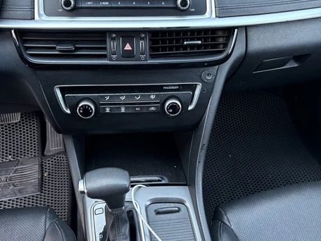 Kia K5, 2019 — photo 10