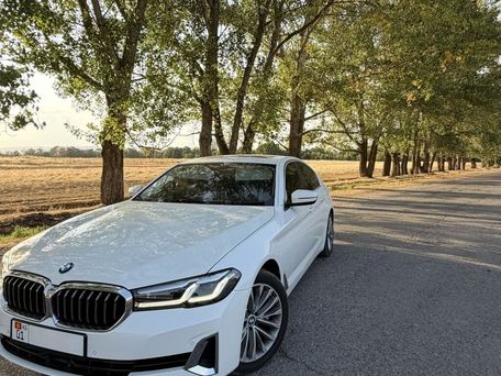 BMW 5 серии, 2021 — photo 9