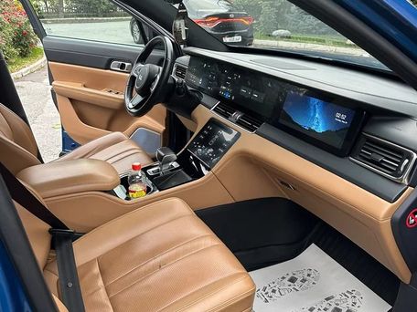 Li Auto (Lixiang) One, 2020 — 照片 7