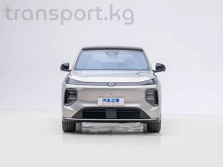 Changan Qiyuan Q07, 2025 — photo 9