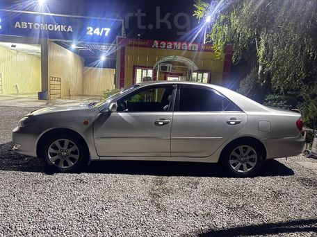 Toyota Camry, 2004 — 照片 4
