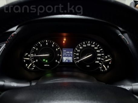 Nissan Patrol, 2010 — photo 12