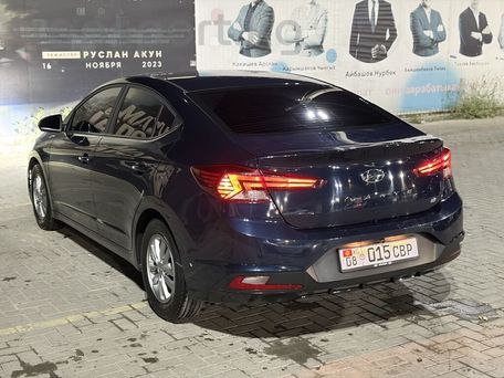 Hyundai Avante, 2018 — 照片 4