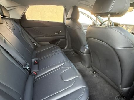 Hyundai Avante, 2021 — 照片 11
