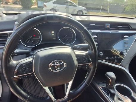 Toyota Camry, 2018 — фото 12