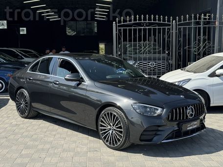 Mercedes-Benz E-Класс, 2022 — фото 1