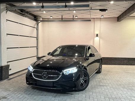 Mercedes-Benz E-Класс, 2026 — фото 1