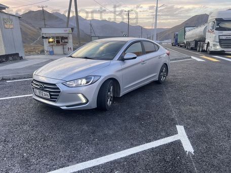 Hyundai Elantra, 2018 — фото 2