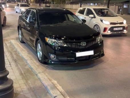 Toyota Camry, 2013 — 照片 1