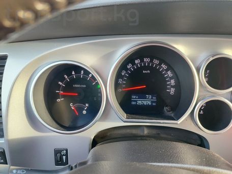 Toyota Sequoia, 2008 — сүрөт 11