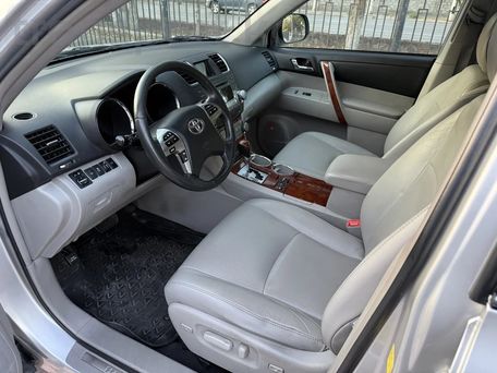 Toyota Highlander, 2011 — photo 7