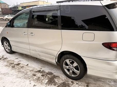 Toyota Estima, 2000 — photo 2