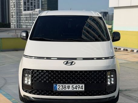 Hyundai Staria, 2021 — photo 1