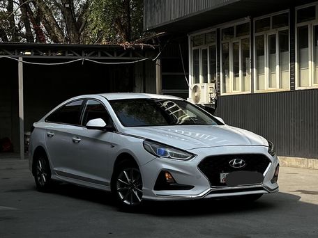Hyundai Sonata, 2018 — photo 1