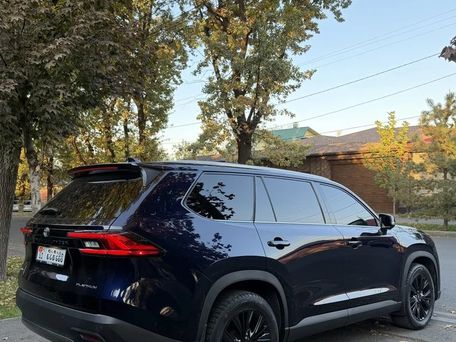 Toyota Grand Highlander, 2024 — photo 3