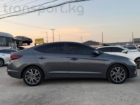 Hyundai Avante, 2019 — фото 13