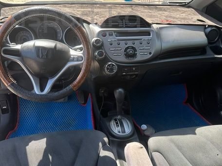 Honda Fit, 2009 — photo 10