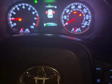Toyota RAV4, 2019 — фото 8