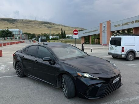 Toyota Camry, 2025 — сүрөт 6