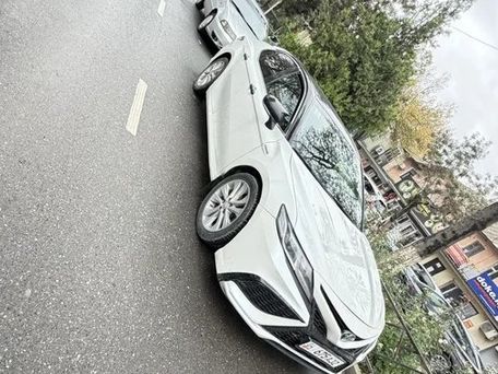 Toyota Camry, 2018