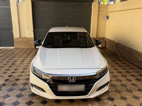 Honda Accord, 2018 — фото 1
