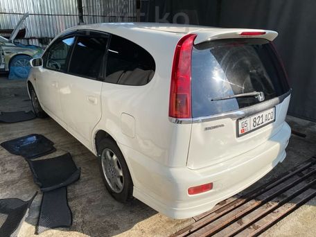 Honda Stream, 2002 — photo 12