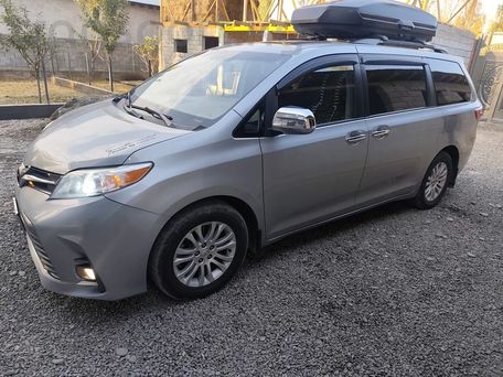 Toyota Sienna, 2016 — сүрөт 3