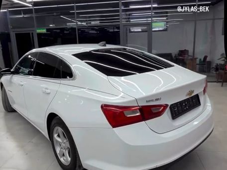 Chevrolet Malibu, 2017 — 照片 7