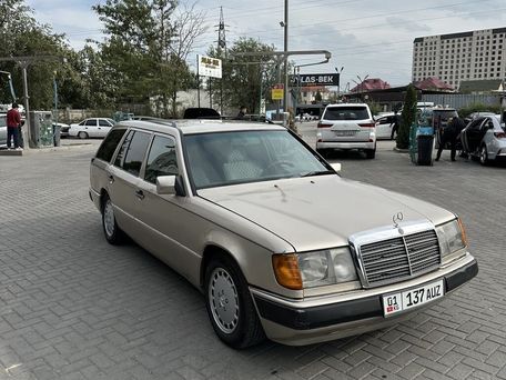 Mercedes-Benz W124, 1990 — 照片 16