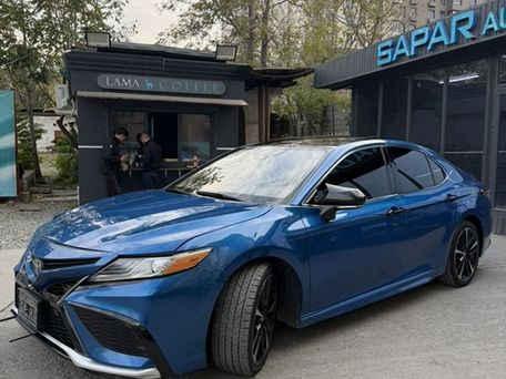 Toyota Camry, 2018 — photo 3