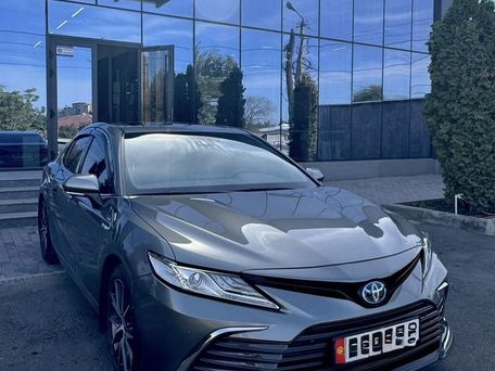 Toyota Camry, 2022 — photo 1
