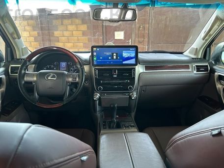 Lexus GX, 2011 — photo 2