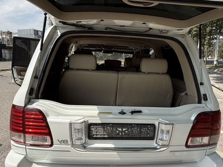 Lexus LX, 2004 — сүрөт 4
